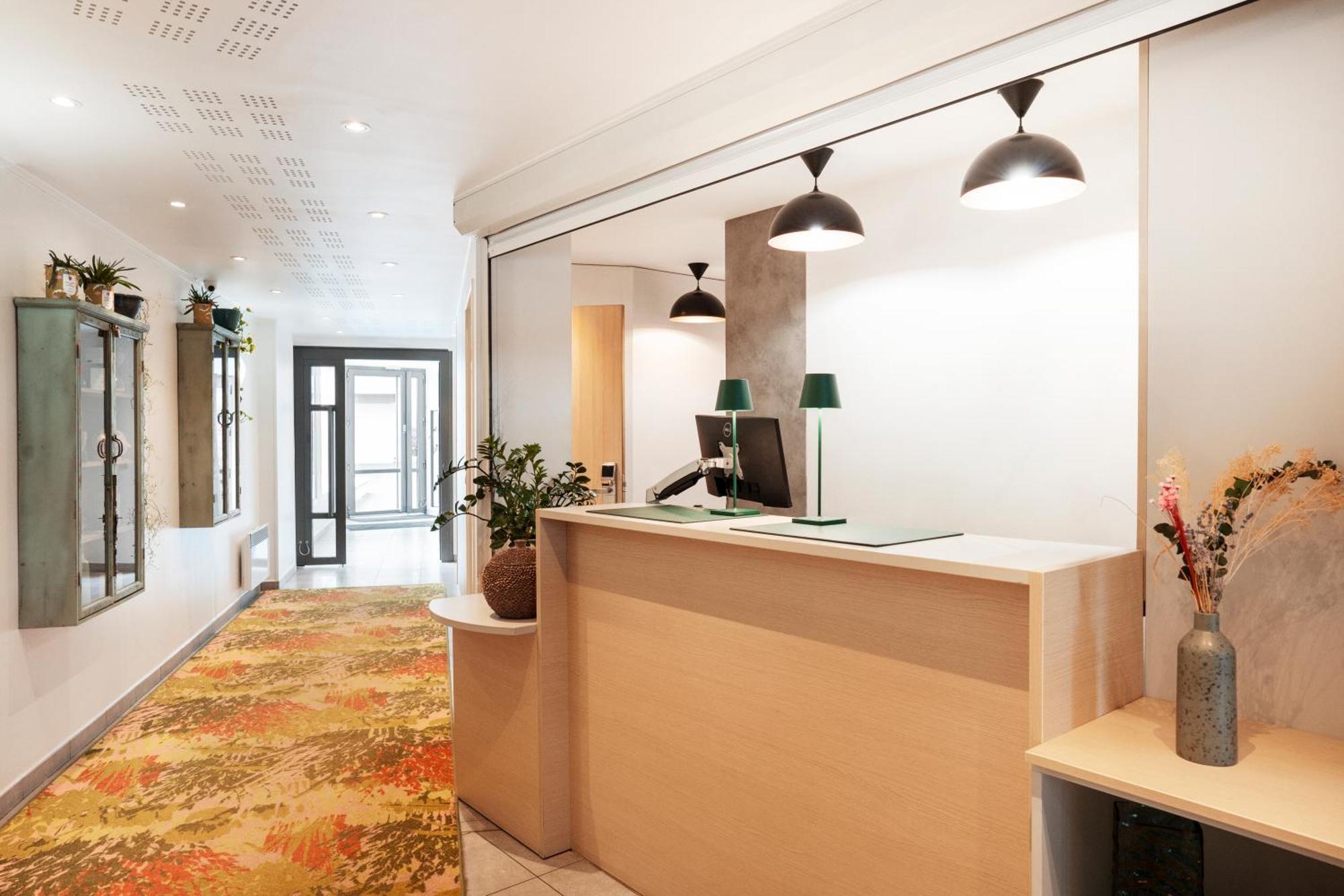 Апарт отель Sejours & Affaires Paris-Малакоф Экстерьер фото